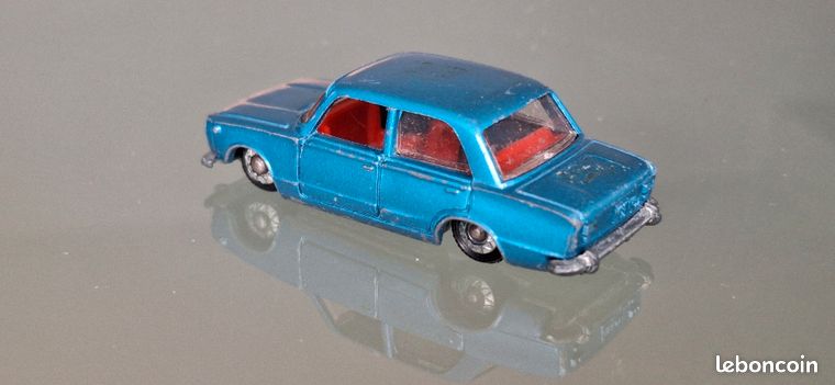 PENNY - FIAT 124 DE 1966 - N° 201D - 1/66 - POLITOYS - ANCIEN