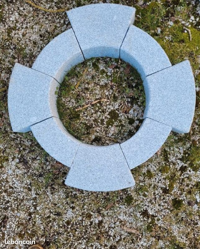 Œil de bœuf granit (image 1)