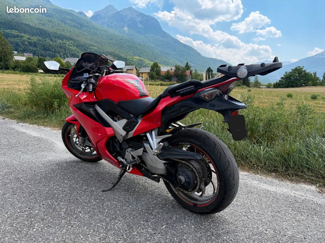 Honda 800 vfr f 2014 (image 5)