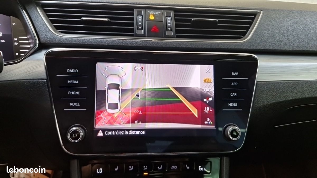Skoda Superb 1.4 TSI PHEV 218ch DSG6 Business (image 11)