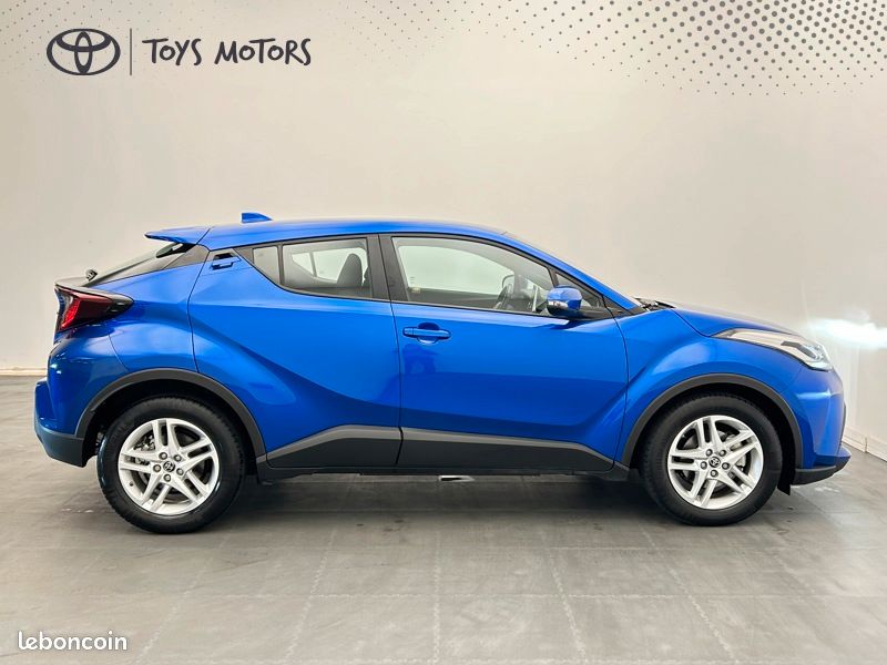 Toyota C-HR 1.8 Hybride 122 Dynamic (image 6)