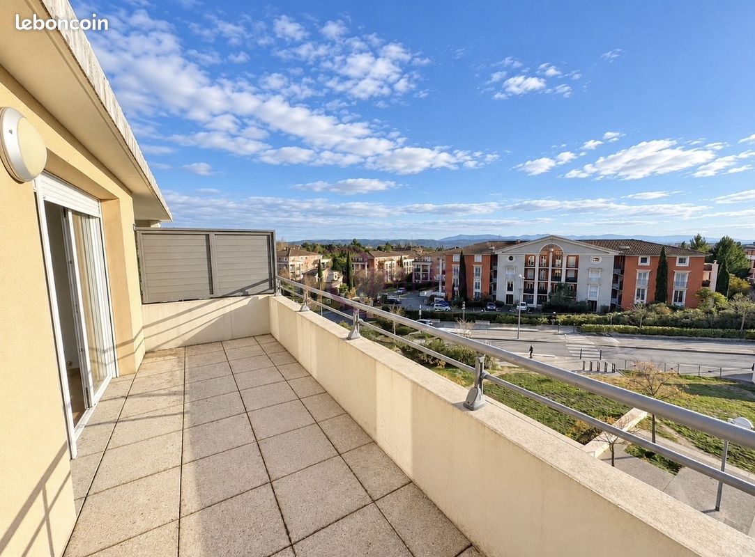 Appartement 3 pièces 70 m² · à Aix-en-Provence · 70 m² · 1 308 €/mois