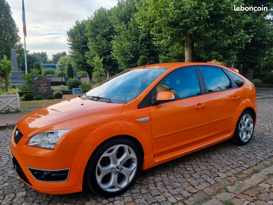 Ford Focus ST 2.5 Turbo 225ch - 104 000 km - Excellent état - Tres Propre (image 7)