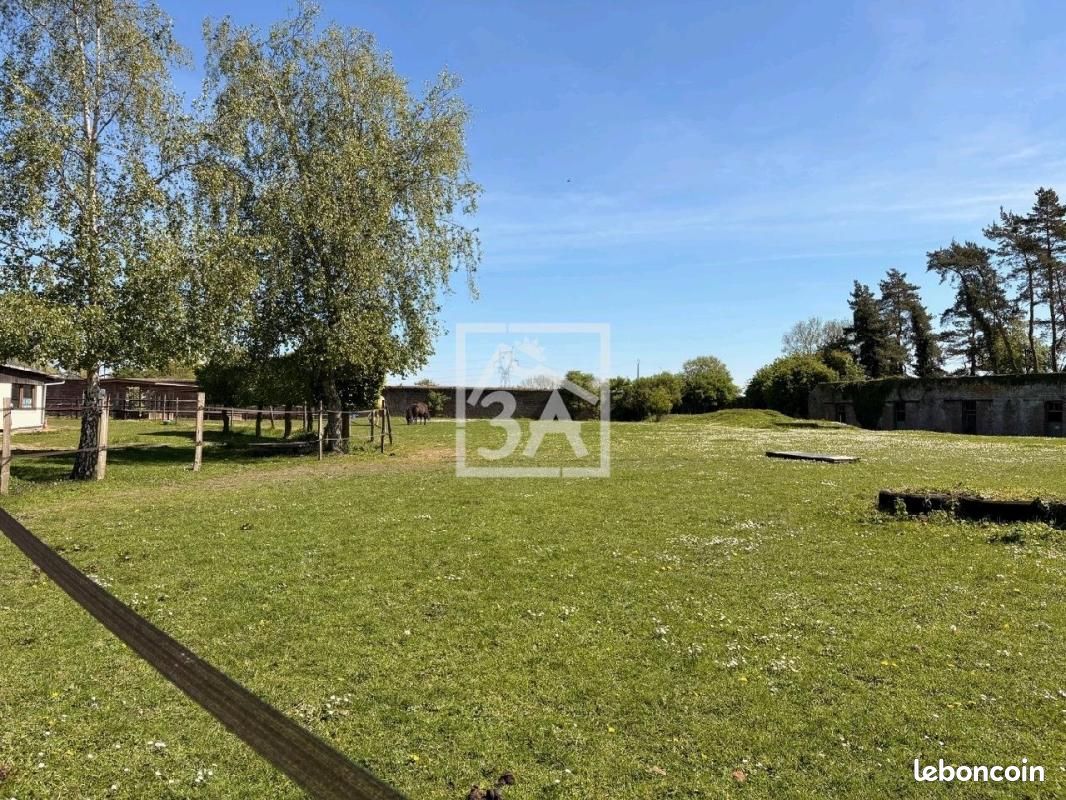 Maison 10 pièces 255 m² · à Aire-sur-la-Lys · 255 m² · 888 000 €
