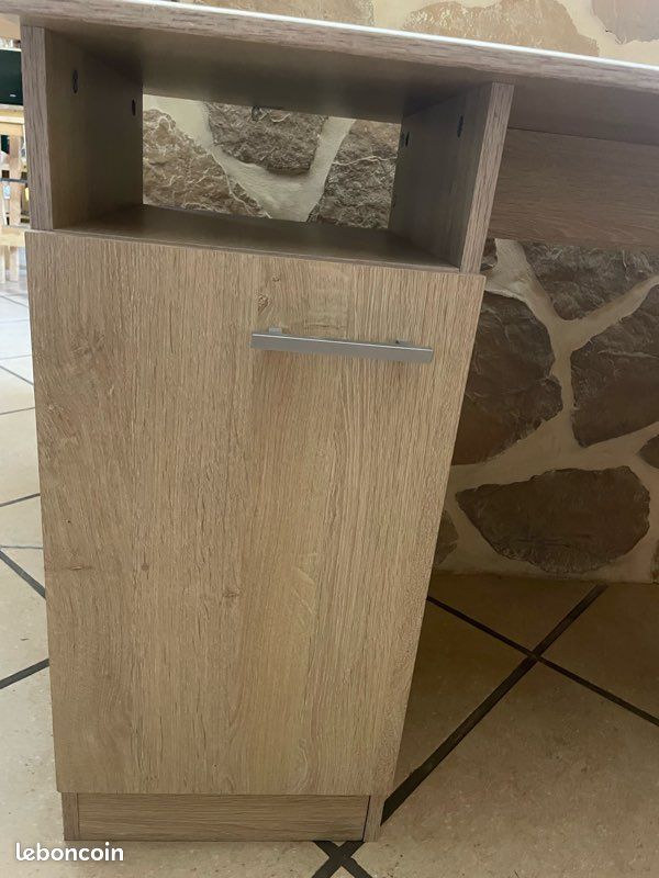 Bureau (image 3)