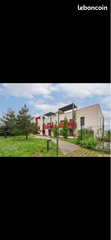 Appartement 4 pièces 80 m² · à Meyzieu · 80 m² · 294 000 €