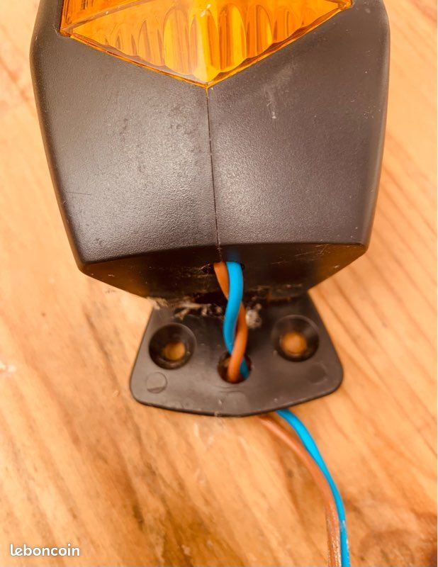 Lampe témoin flash led de sécurité pour ouverture de portail motorisé (image 8)