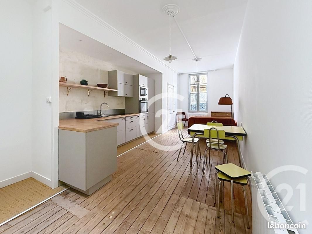 Maison 3 pièces 80 m² · à Cognac · 80 m² · 700 €
