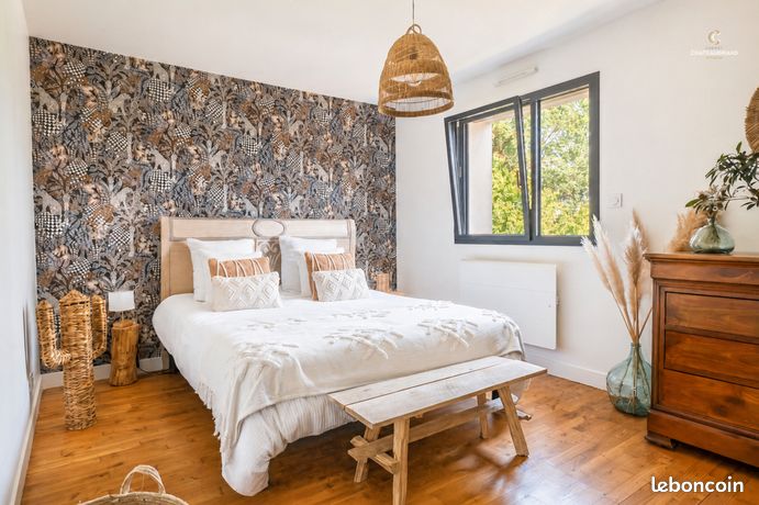 Propriété 7 pièces 143 m² — 11