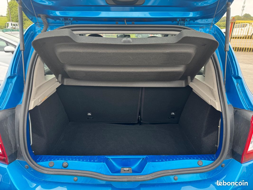 Dacia sandero ii ph1 stepway prestige 1.5 dci 90 bleu (image 9)