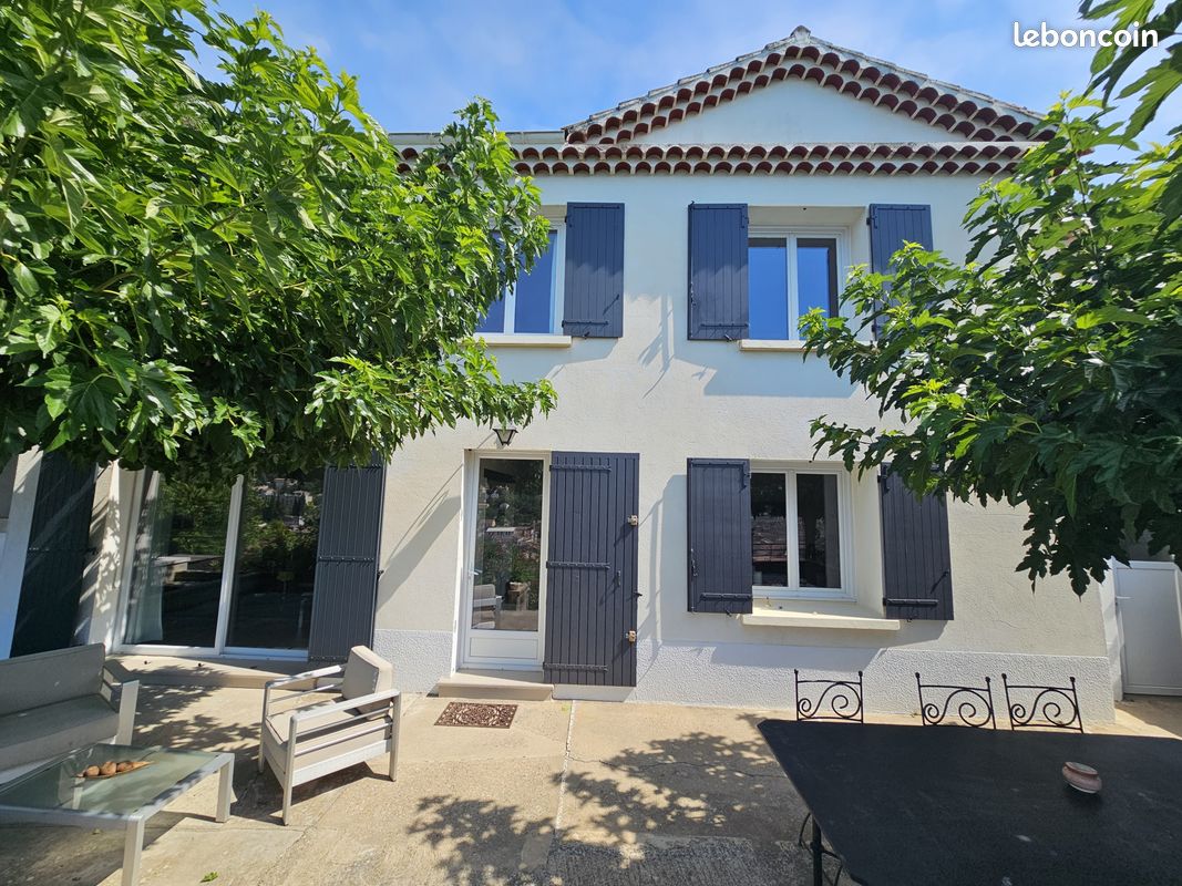 Maison 4 pièces 90 m² · à Apt · 90 m² · 345 000 €