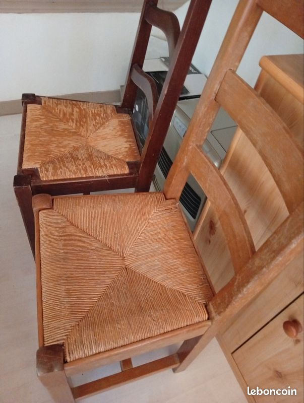 Deux chaises (image 1)