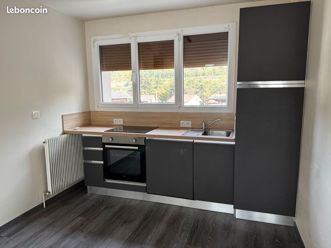 Appartement 3 pièces 56 m² · à Grand-Aigueblanche · 56 m² · 800 €/mois