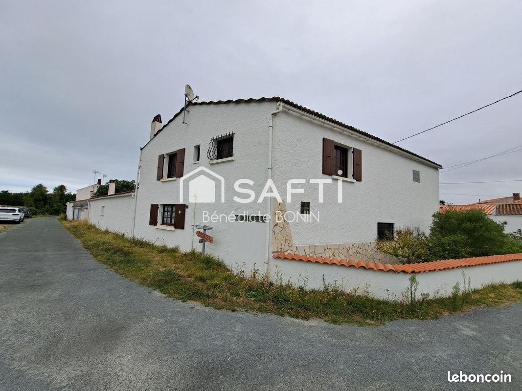 Maison 4 pièces 117 m² · à Saint-Georges-d'Oléron · 117 m² · 253 200 €