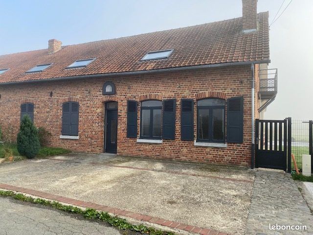 Maison 4 pièces 140 m² · à Richebourg · 140 m² · 1 090 €/mois