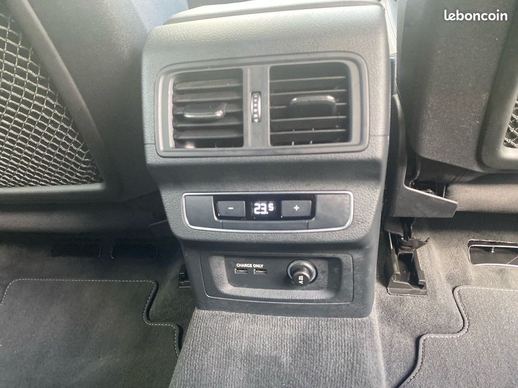 AUDI Q5 50 TFSIe 299 S tronic 7 Quattro S line (image 21)