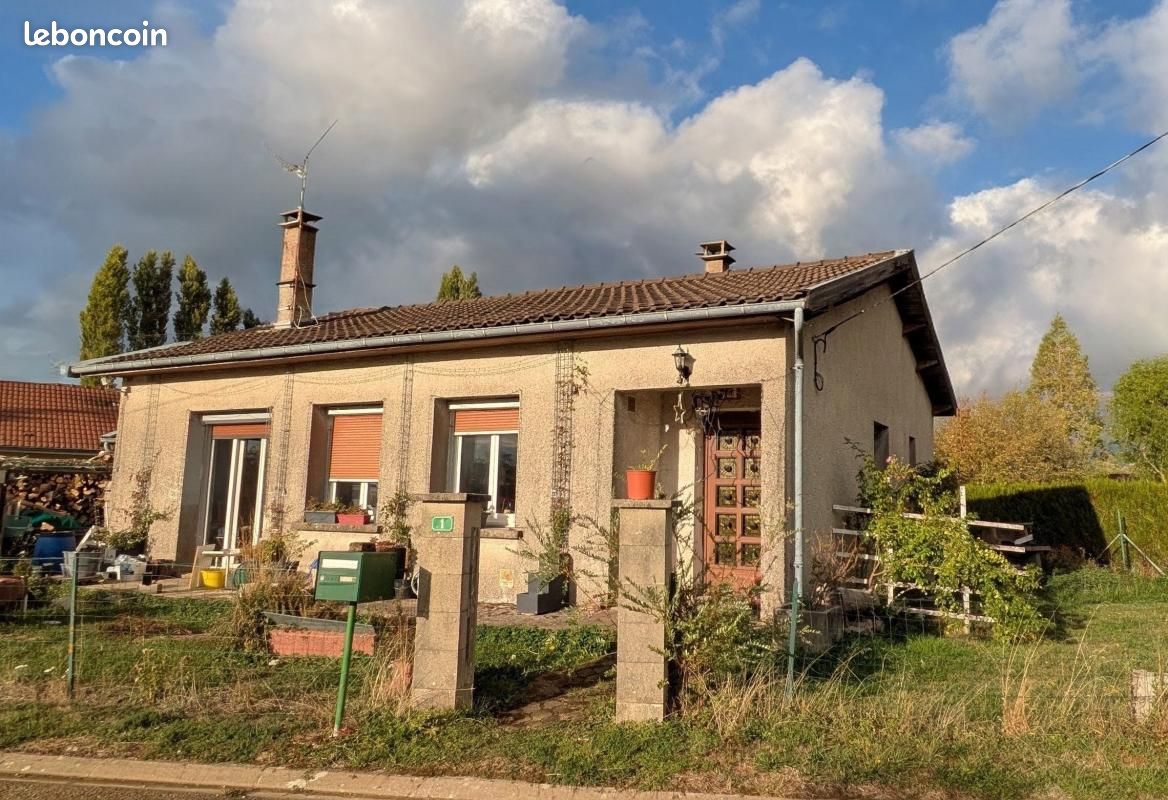Maison 3 pièces 77 m² · à Chattancourt · 77 m² · 50 000 €