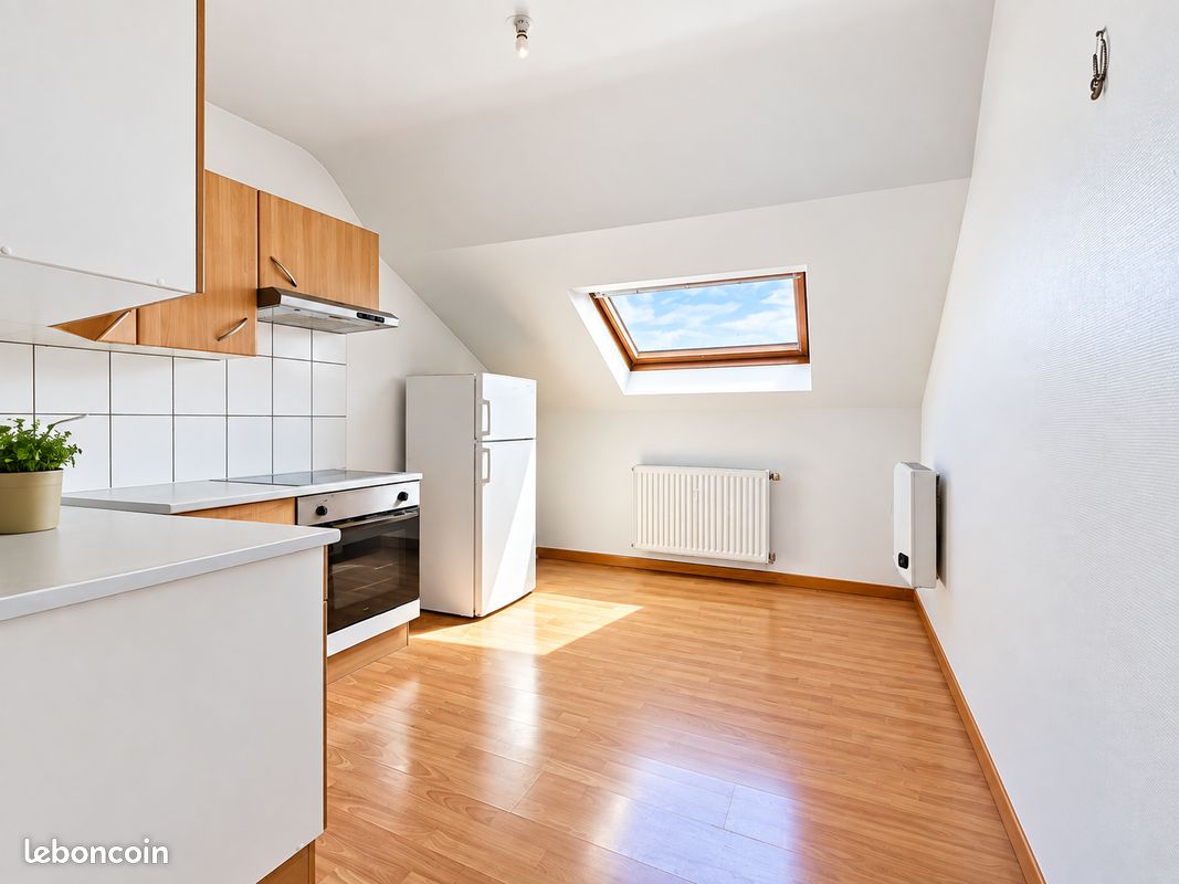 Appartement 1 pièce 20 m² · à Saint-Quentin · 20 m² · 350 €/mois
