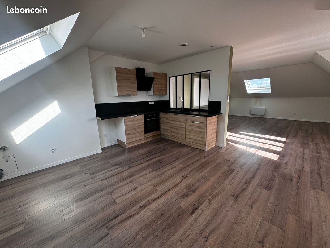 Appartement 5 pièces 101 m² · à Audincourt · 101 m² · 770 €/mois