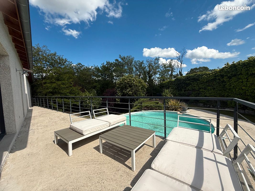 Maison 5 pièces 106 m² · à Jardin · 106 m² · 369 000 €