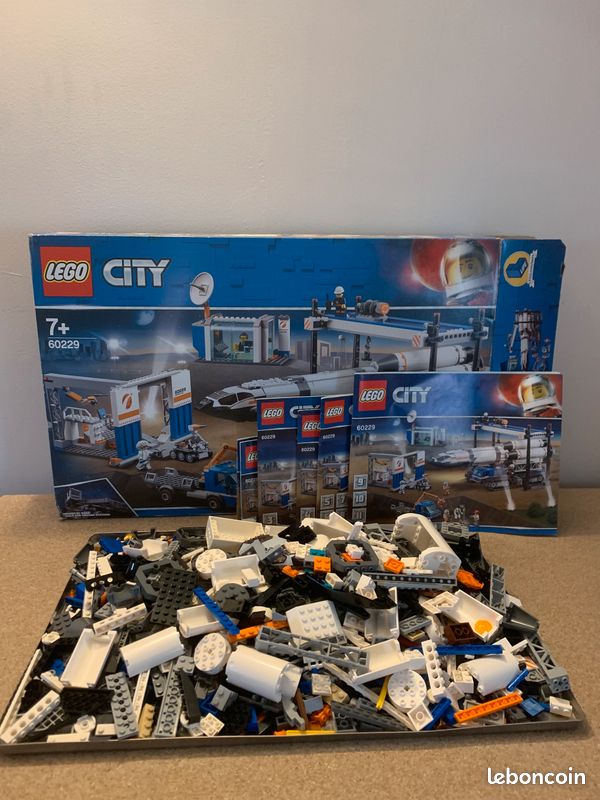 Lego City Rocket Lego 60229 LEGO City Space Port Rocket Assembly