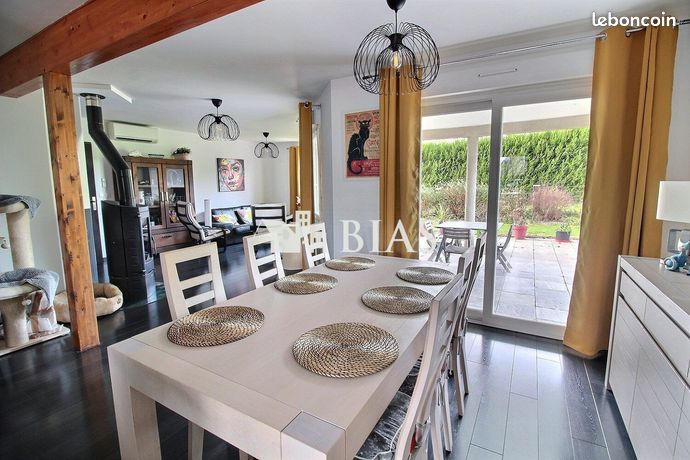 Propriété 5 pièces 123 m²