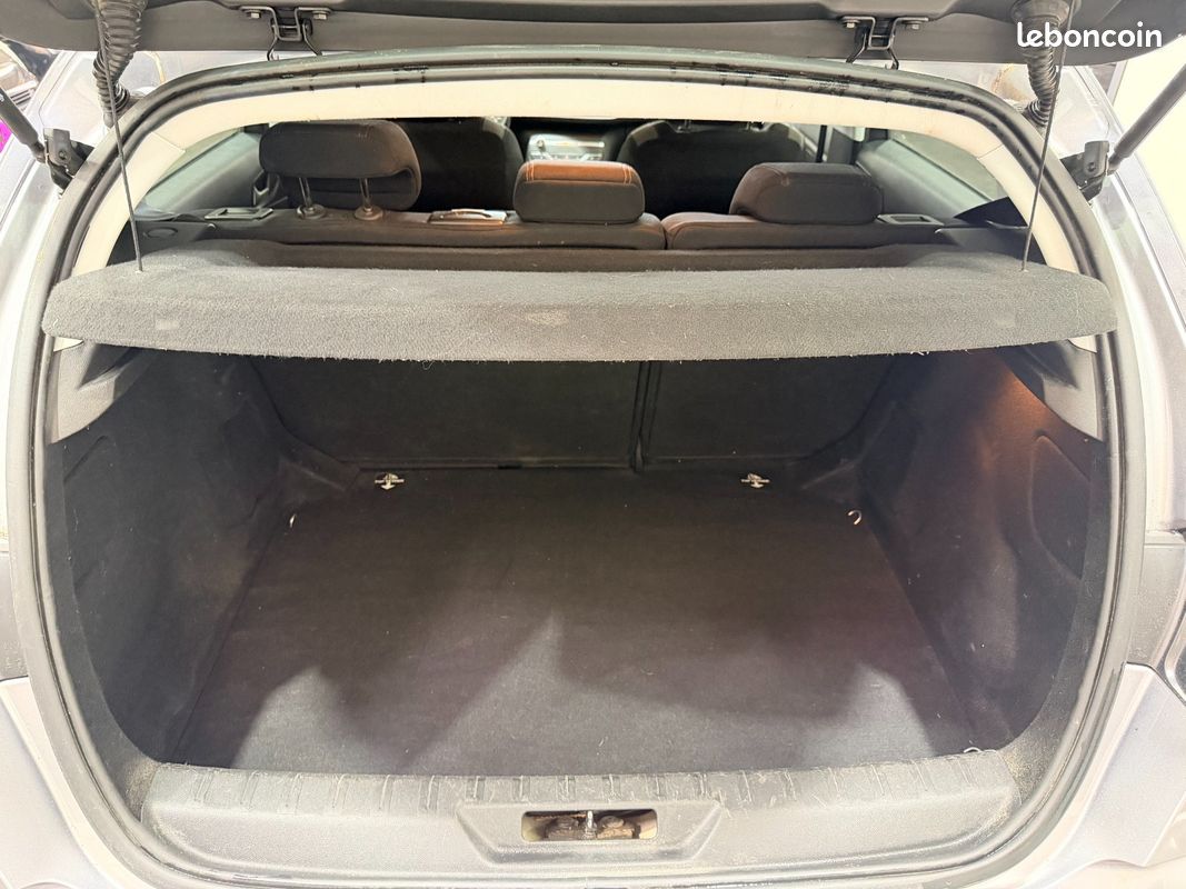 Peugeot 308 Style (image 14)