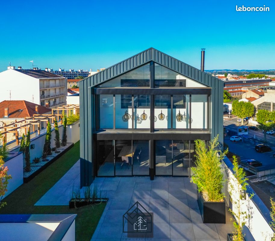 Appartement 4 pièces 121 m² · à Roanne · 121 m² · 480 000 €