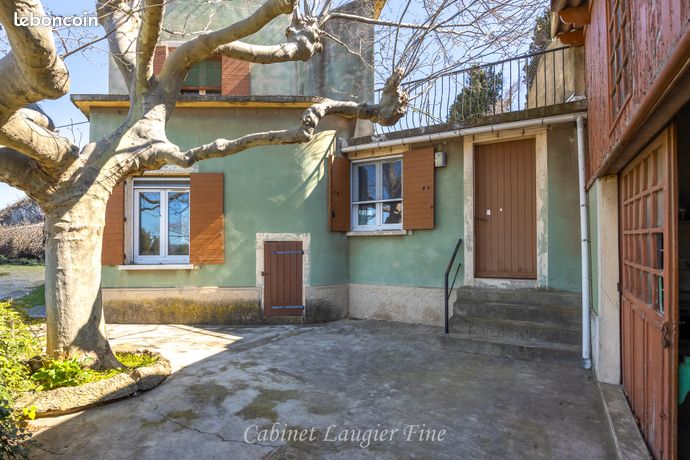 Propriété 5 pièces 250 m² — 5