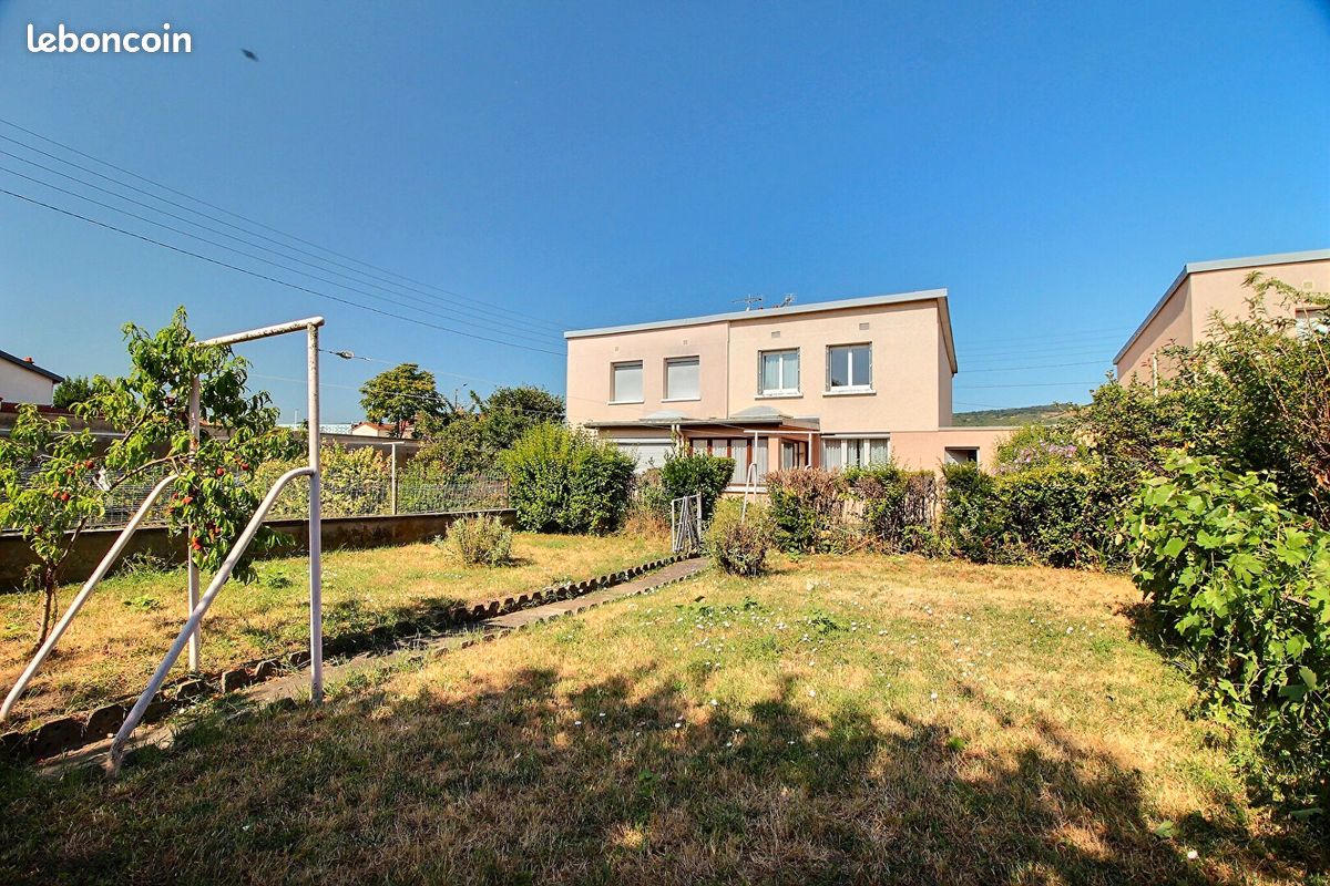 Maison 6 pièces 89 m² · à Clermont-Ferrand · 89 m² · 170 240 €