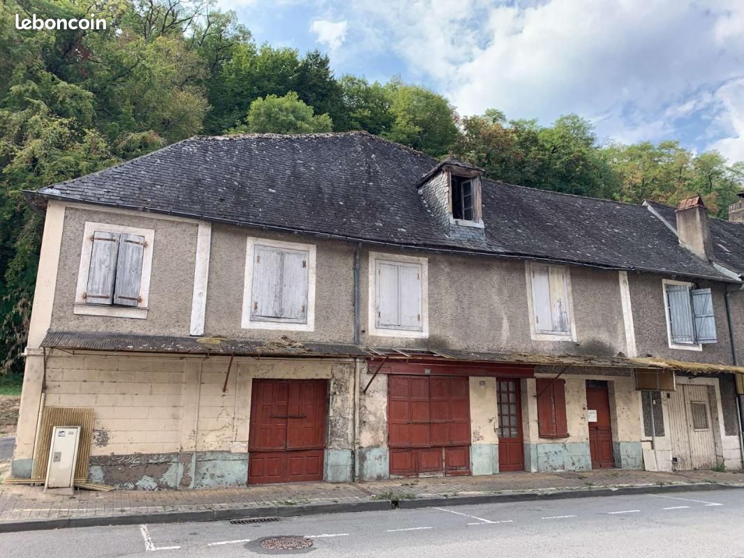 Maison 3 pièces 80 m² · à Terrasson-Lavilledieu · 80 m² · 34 000 €