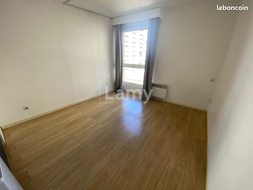 Appartement 1 pièce 18 m² · à Strasbourg · 18 m² · 563 €