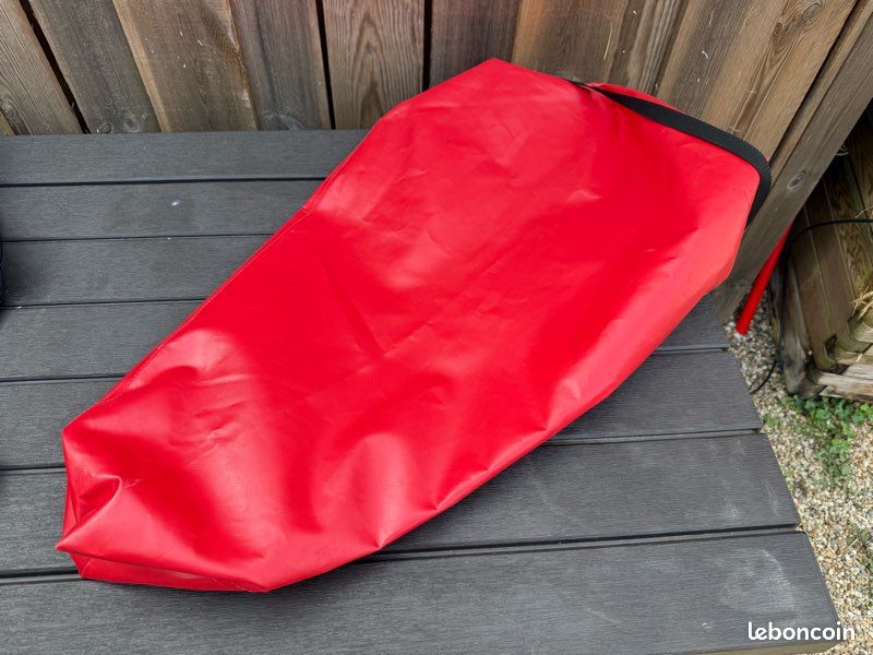 Sac à Roulettes REI Vintage Années 80-90, Imperméable Rouge, 34x18 Pouces, Randonnée/kayak