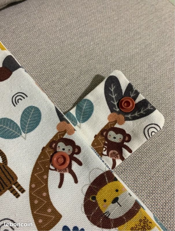 Protège carnet de santé jungle (image 4)