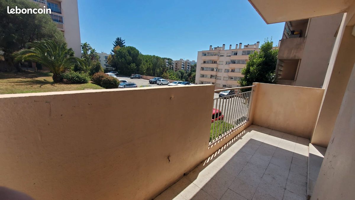 Appartement 4 pièces 69 m² · à Antibes · 69 m² · 245 000 €