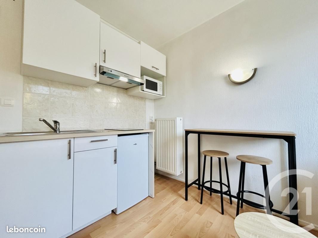 Appartement 1 pièce 13 m² · à Limoges · 13 m² · 420 €