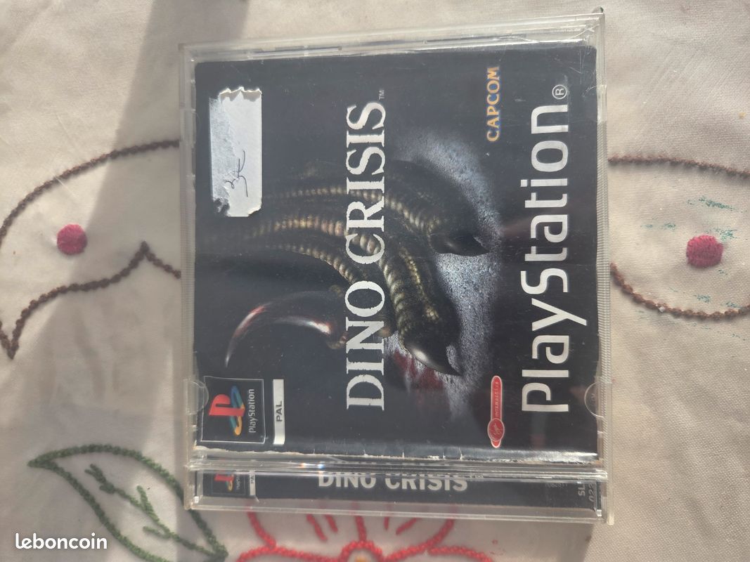 Dino Crisis 2 - Playstation 1 - Jeux vidéo