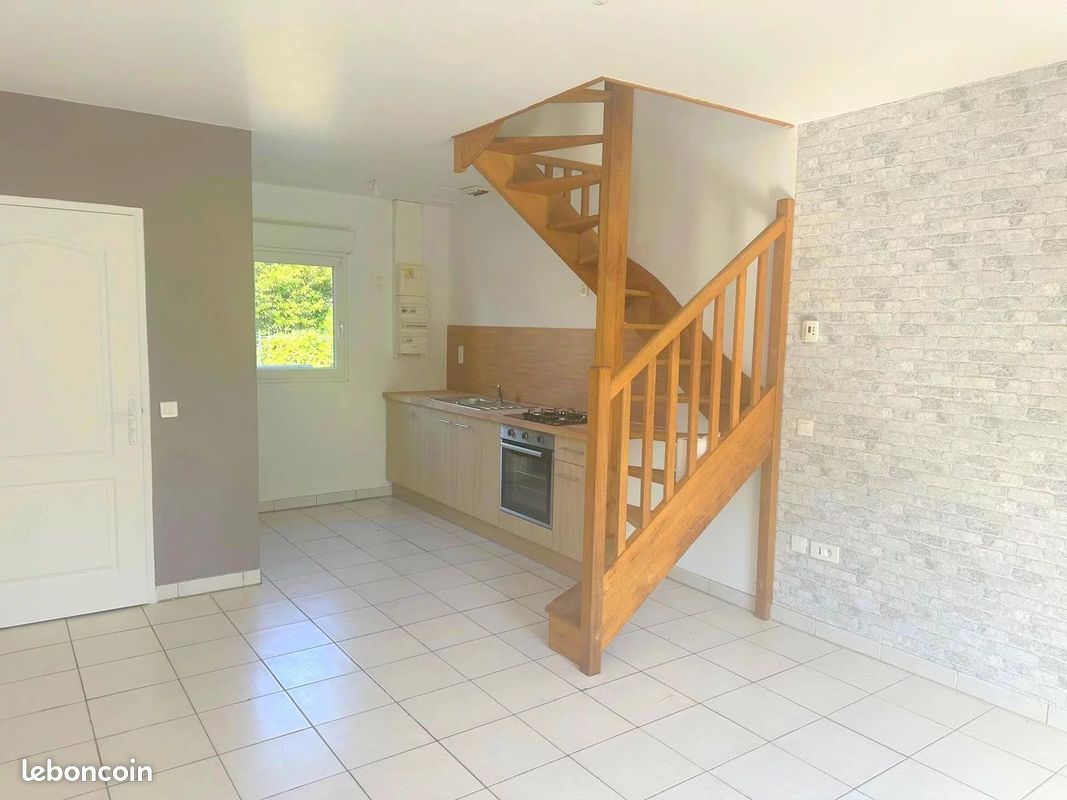 Appartement 3 pièces 49 m² · à Ploumagoar · 49 m² · 570 €/mois