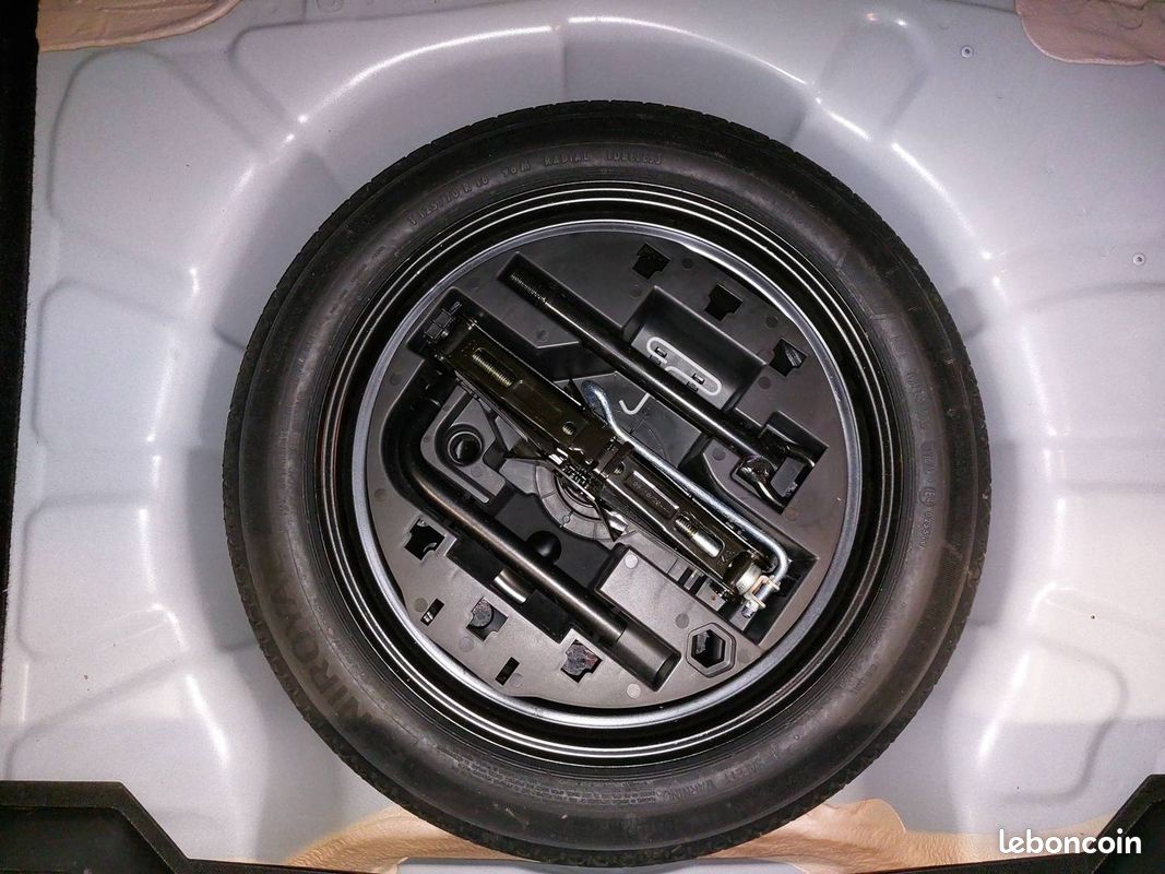 RENAULT Clio Blue dCi 85 Business (image 28)