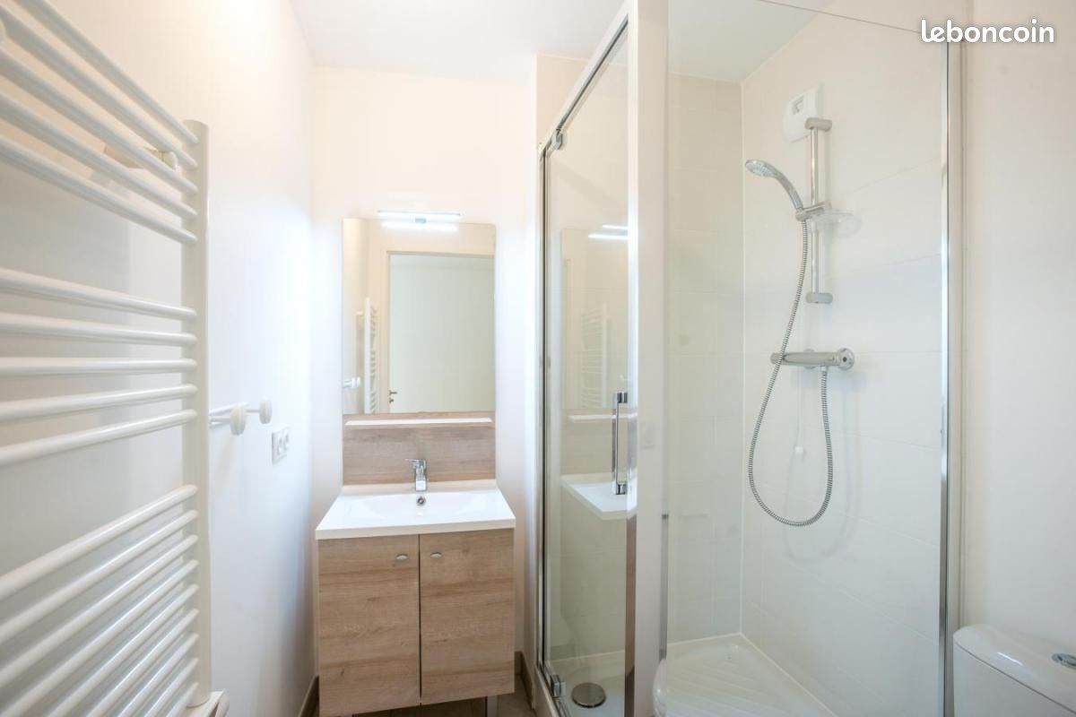 Appartement a louer saint-ouen-sur-seine - 4 pièce(s) - 87 m2 - Surfyn