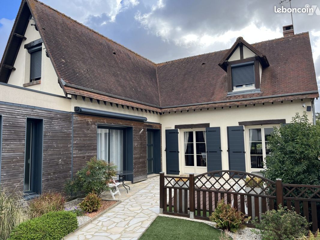 Maison 4 pièces 120 m² · à Châteauneuf-en-Thymerais · 120 m² · 250 800 €