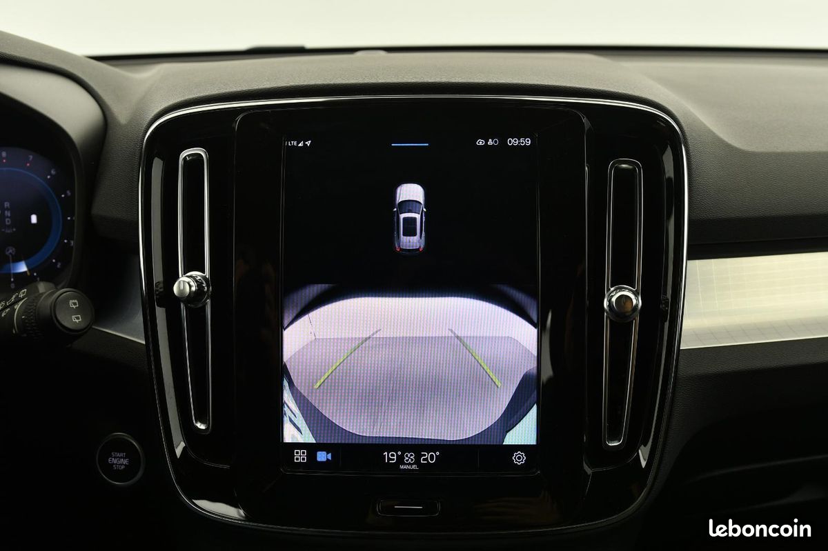 VOLVO XC40 B3 163 ch DCT7 Start (image 6)