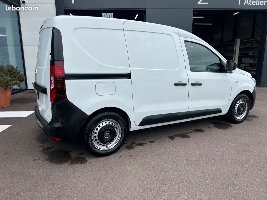 Renault express van 1.5 blue dci 75cv confort (image 3)