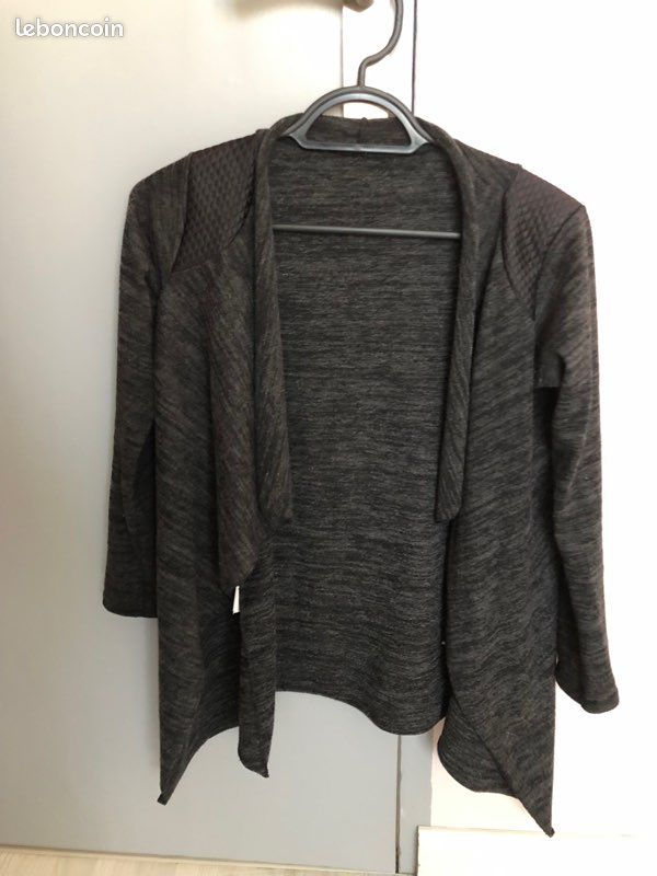 Gillet (image 1)