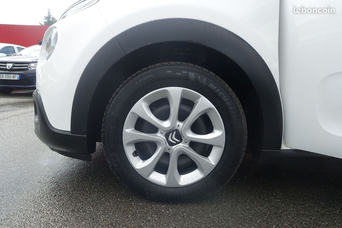 Citroen C3 STE 1.5 BLUEHDI 100CH S&S BVM 6 FEEL (image 19)
