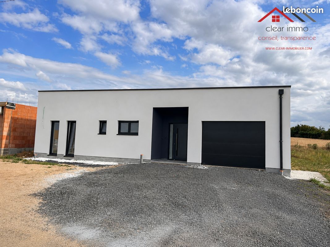 Maison 6 pièces 163 m² · à Ogy-Montoy-Flanville · 163 m² · 495 000 €