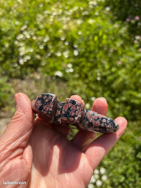 Statue-Sculpture-Ours Zuni-Obsidienne-150gr-neuf (image 5)