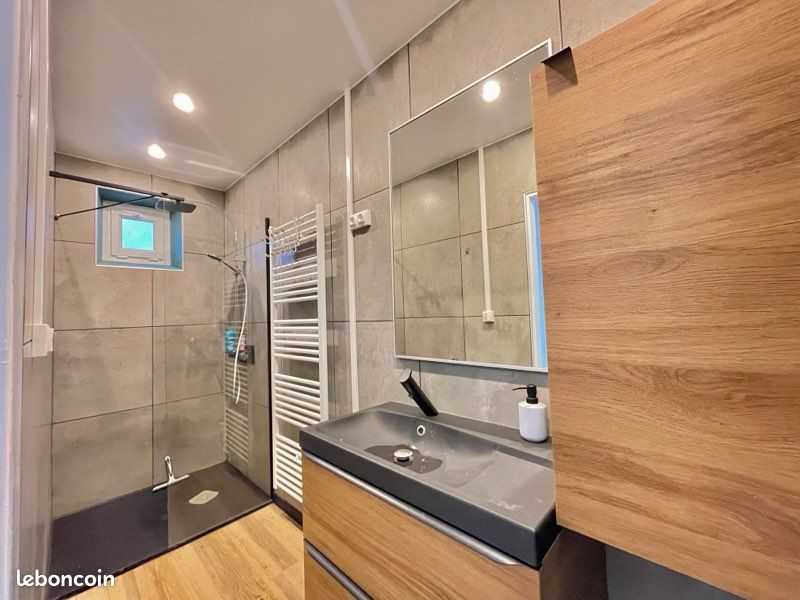 Appartement 3 pièces 79 m² · à Remiremont · 79 m² · 135 000 €