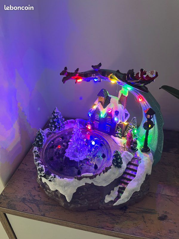 Décoration fontaine de Noël (image 2)