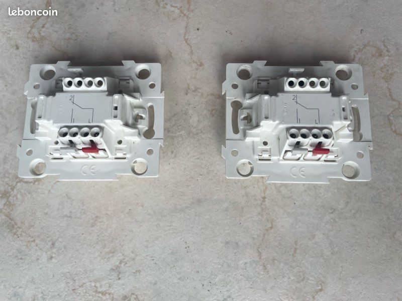 Arnould 60452 Support à Vis 2 Modules Blanc - Espace Liberté